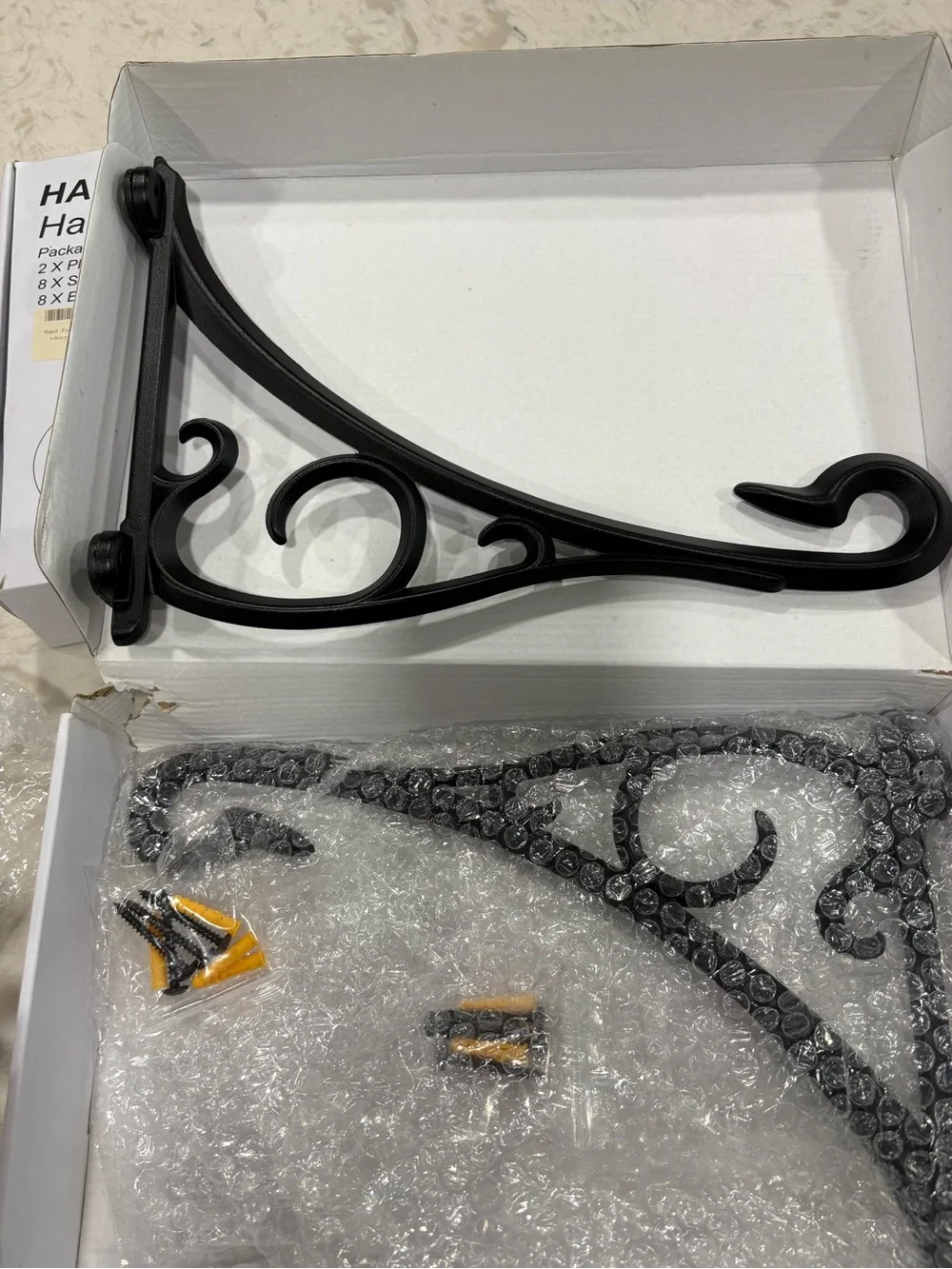 Black Decorative Metal Wall Bracket - Elegant Scroll Design
